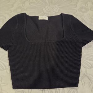 Babaton Black Ribbed Crop Top